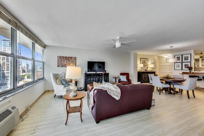 Primary Photo - 1000 N Lake Shore Dr