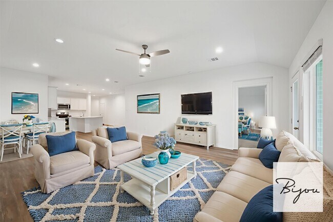 Building Photo - 3085 Emerald Ocean Dr