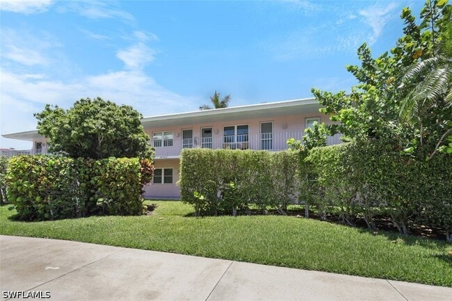 Building Photo - 190 N Collier Blvd