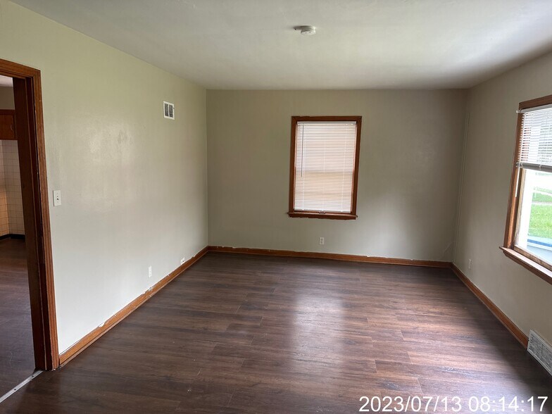 Building Photo - 4968 N 49th St