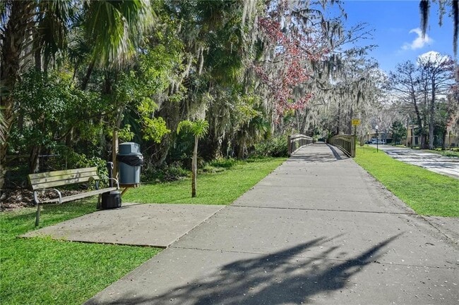 Building Photo - 120 Hibiscus Woods Ct