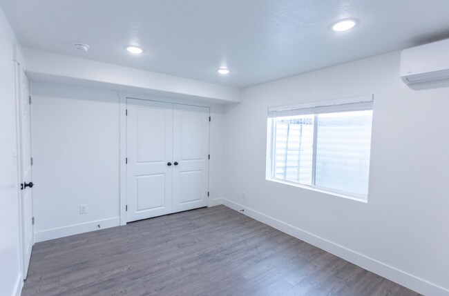 Building Photo - Modern 2-Bedroom Apartment in Peaceful Eag...