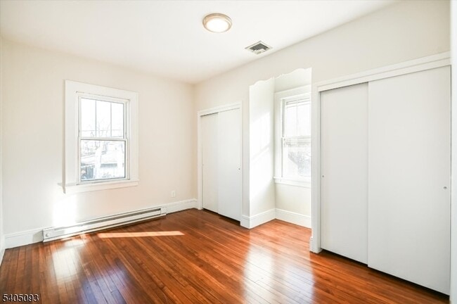 Building Photo - 265 McBride Ave