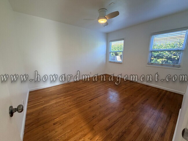 Building Photo - 00644VE