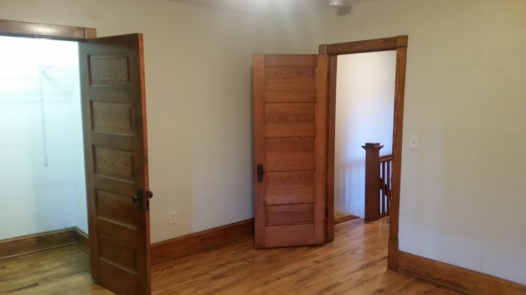 Bed 1 - 122 West Arch Street