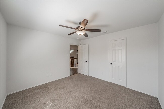 Building Photo - 617 Dover Ct