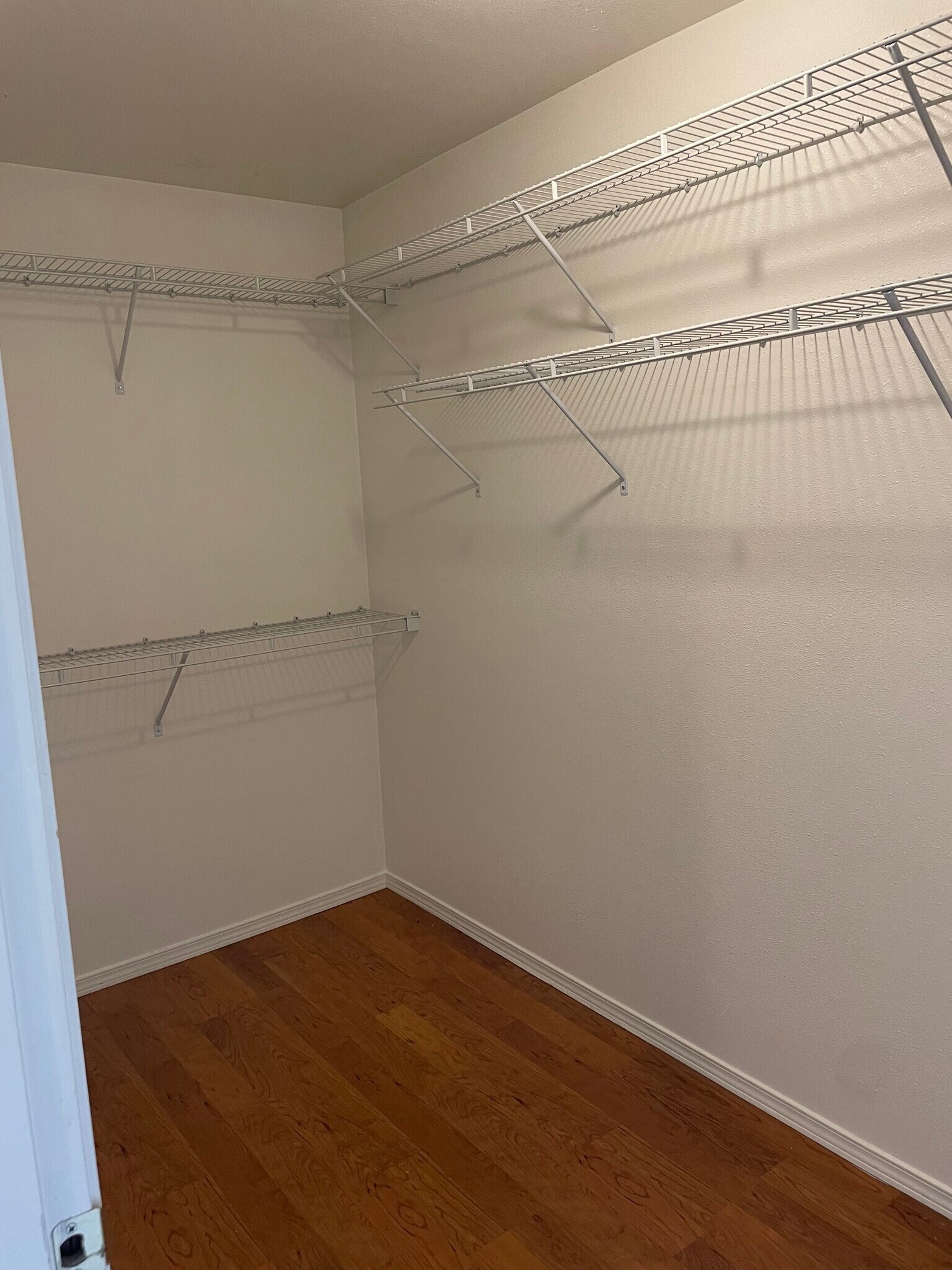 Building Photo - 1186 SW Lafayette Dr