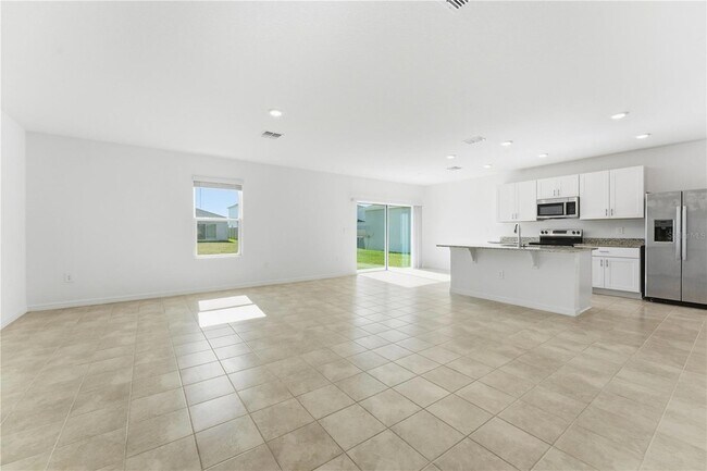 Building Photo - 5670 Nispero Wy