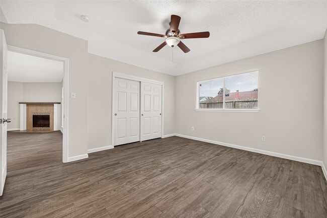 Building Photo - 7407 Cortes Dr