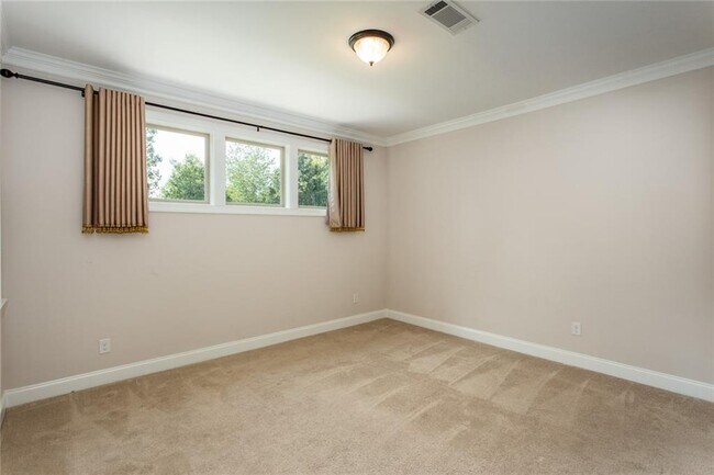 Building Photo - 5370 Cedar Glenn Ct