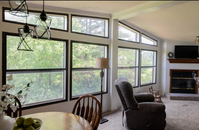 Primary Photo - 30507 N 2960 Rd