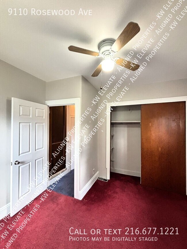 Building Photo - 9110 Rosewood Ave