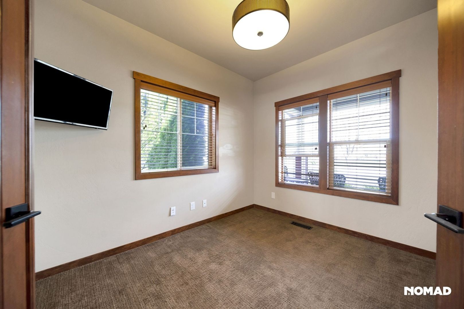 Building Photo - 4554 W Riverway Pl