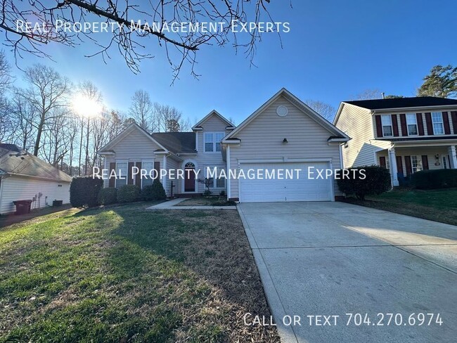 Building Photo - 8900 Hadco Ln