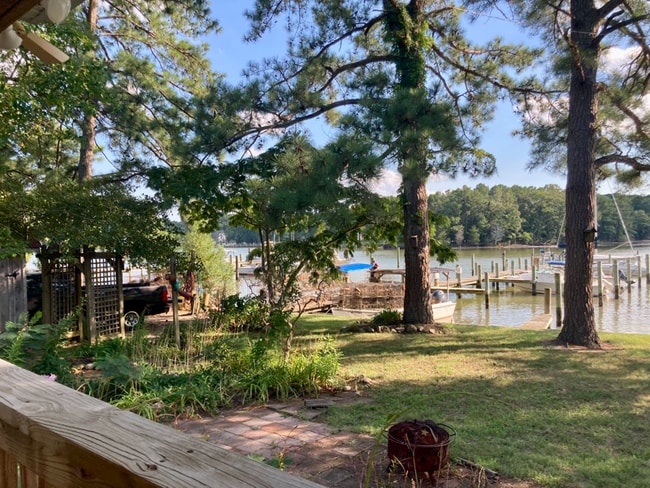 Building Photo - 18342 Clarke Rd