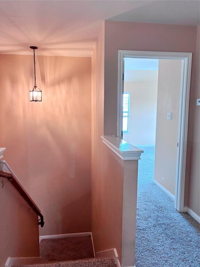 Building Photo - 4116 Meadow Bluff Way