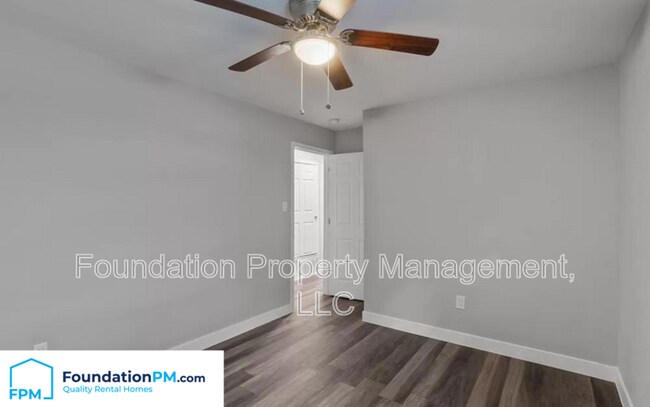 Building Photo - 2417 Alcy Manor Ln