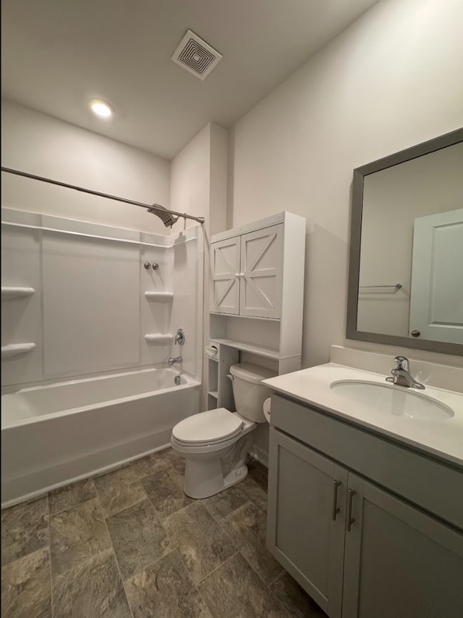 Building Photo - ???? 4-Bedroom Home for Rent in Piedmont – Great Space, Great Location!