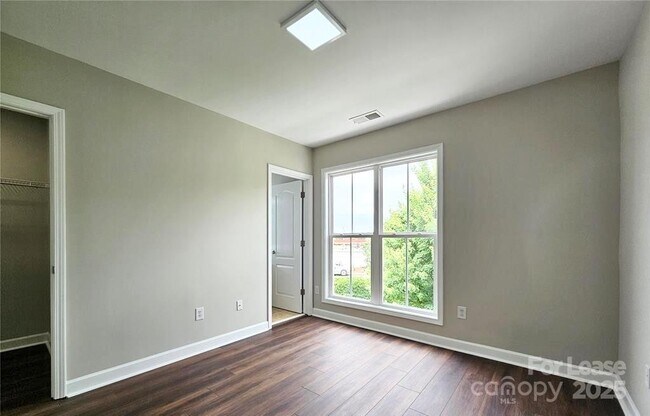 Building Photo - 2108 Ayrsley Town Blvd