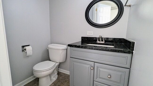 Building Photo - 334 Marcia Ct