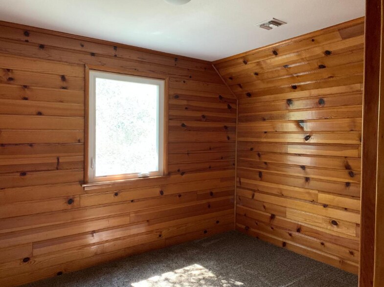 Building Photo - 736 Rocky Loop