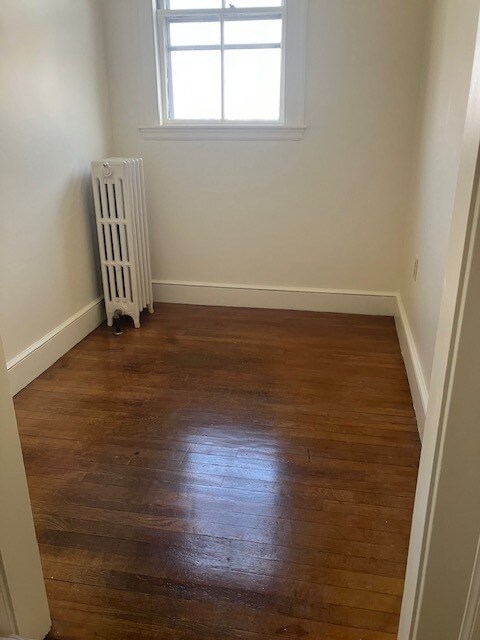 Building Photo - 4 Saunders St