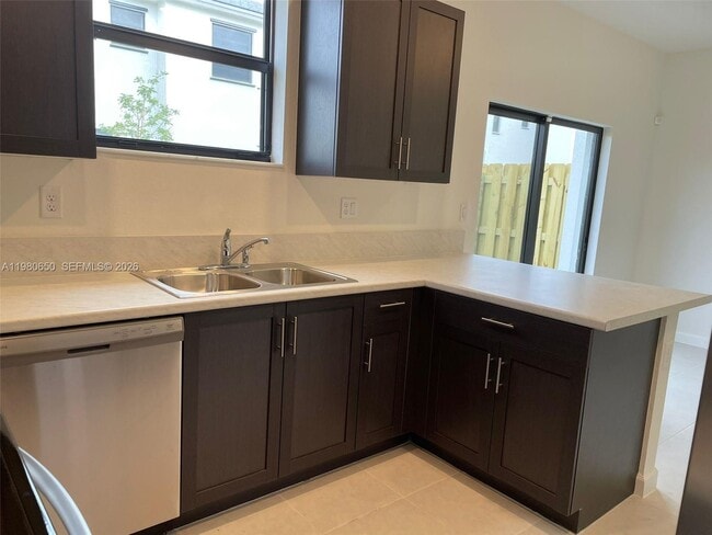 Building Photo - 13419 SW 287th Ter