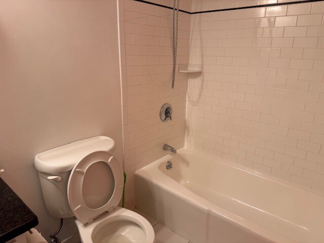 Building Photo - 30 Daniels St