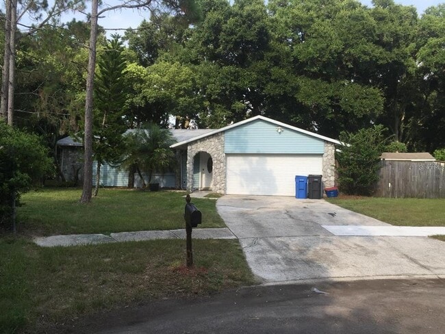 Primary Photo - 322 Black Oak Ct
