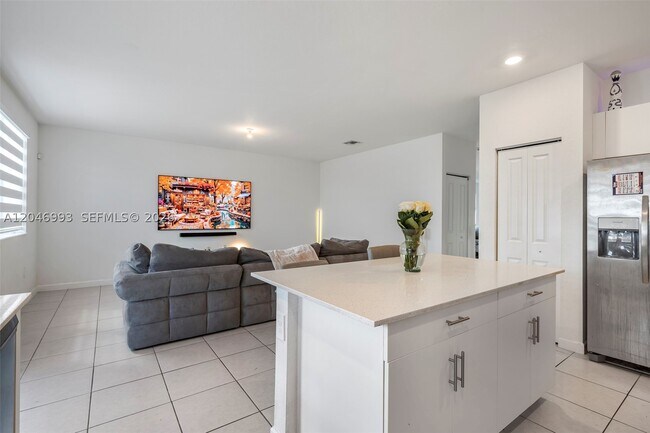 Building Photo - 21189 SW 127th Ave