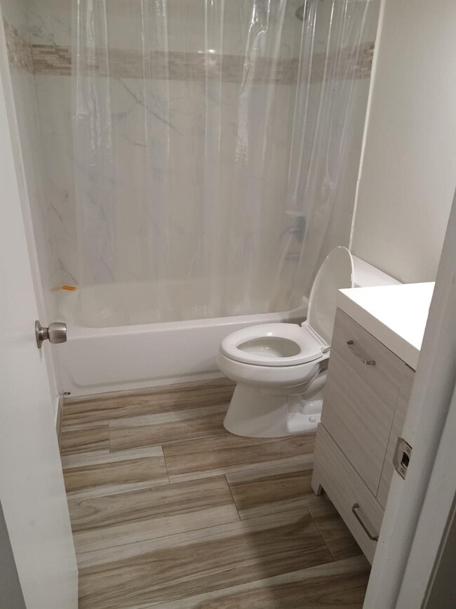 Building Photo - 271 NW 177th St