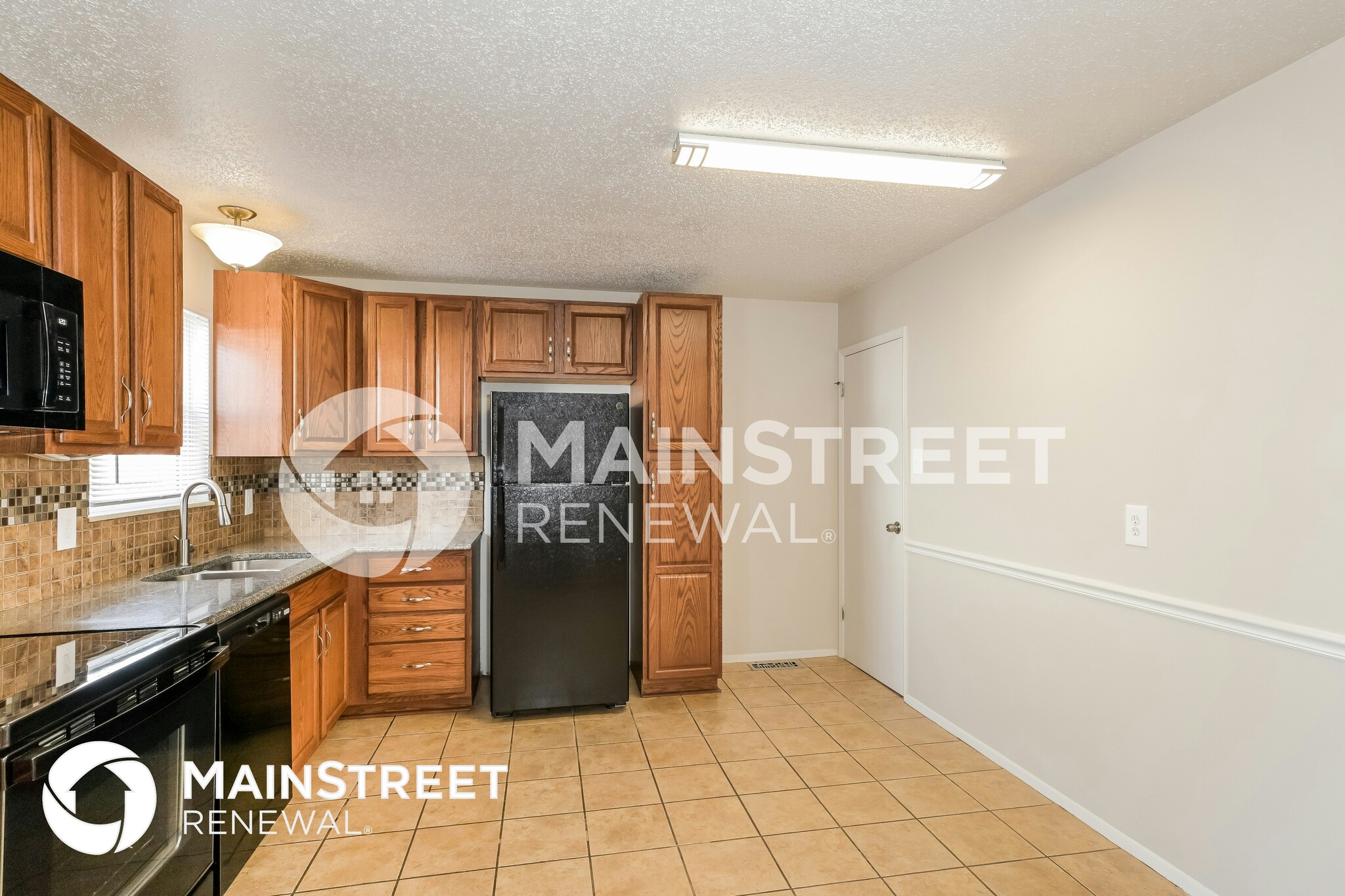 Building Photo - 6431 Brown Fox Dr
