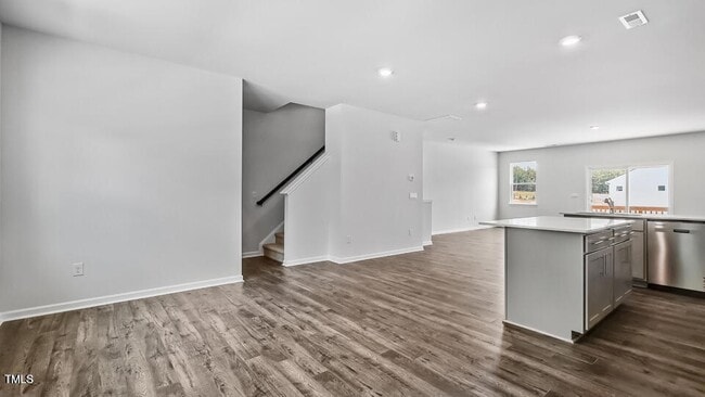 Building Photo - 2241 Horton Pk Dr