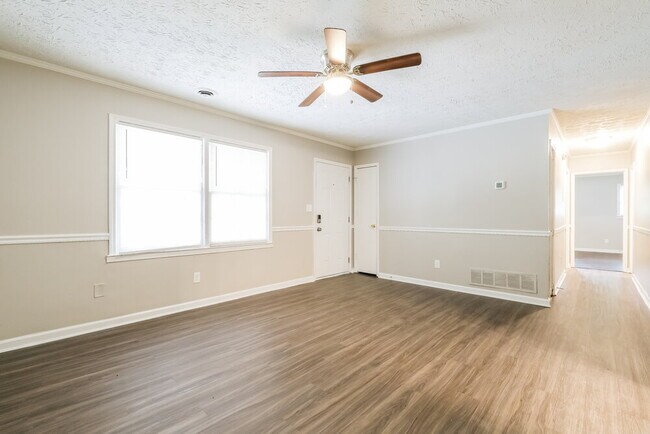 Building Photo - 3805 Nebo Rd