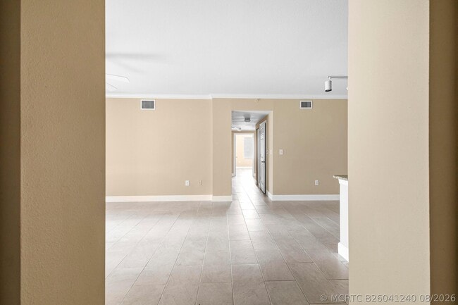 Building Photo - 6450 Emerald Dunes Dr
