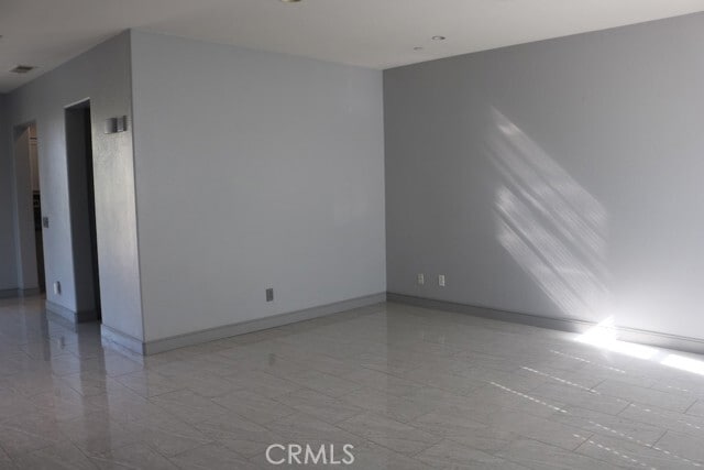 Building Photo - 255 E Santa Fe Ct
