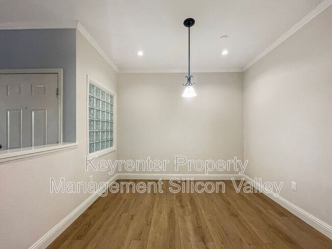 Building Photo - 602 Arcadia Terrace