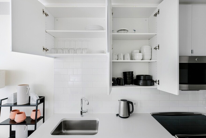 Building Photo - 1335 Boylston St