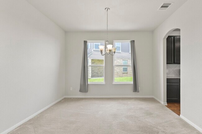 Building Photo - 3011 Tandem Ct