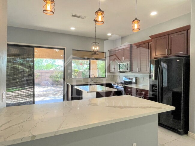 Building Photo - 4523 E Swilling Rd