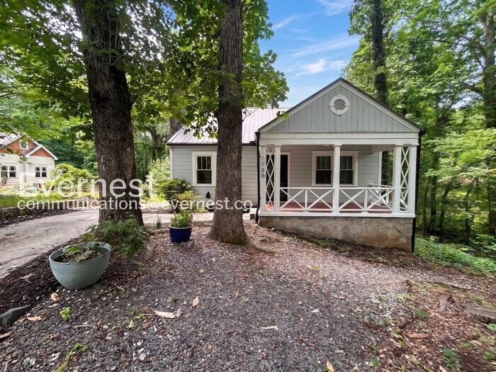 Building Photo - 1735 Willis Mill Rd SW