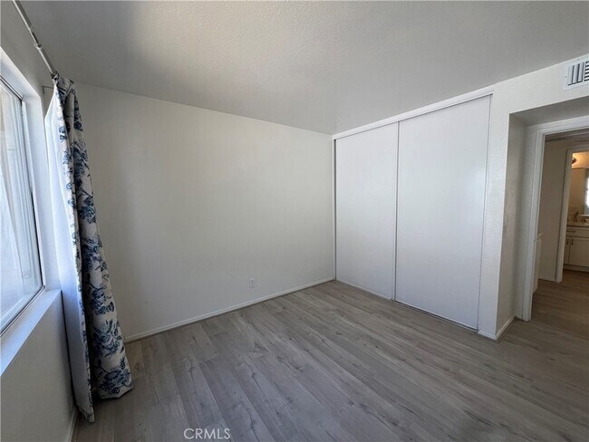 Building Photo - 9251 Middlefield Dr