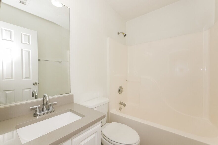Building Photo - 11157 Weeping Willow Pl