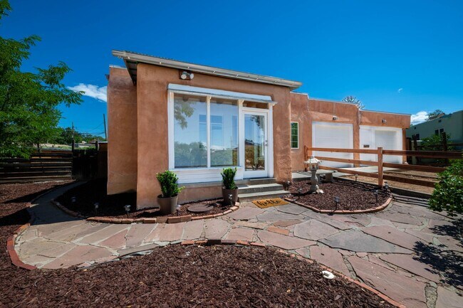 Primary Photo - Charming Midtown Santa Fe Home