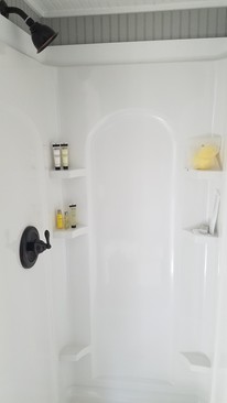 Shower - 1294 Glendale Ave