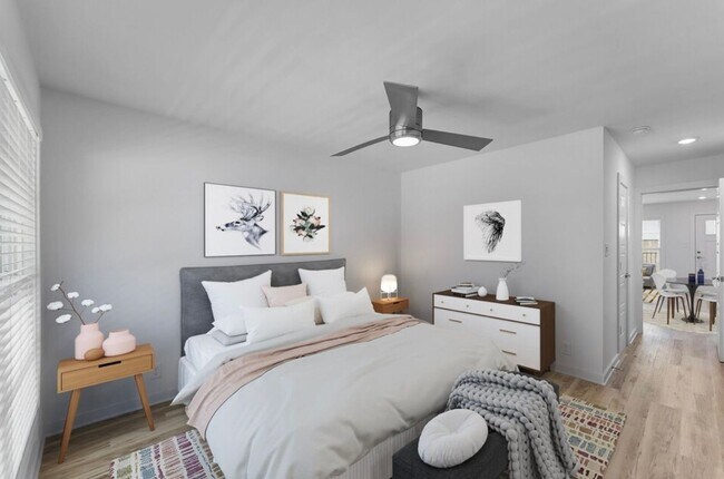 Interior Photo - The Fairways