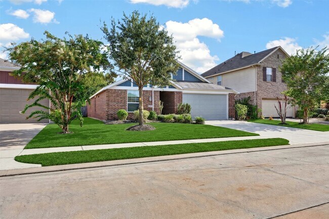 Building Photo - 16131 Sommerall Creek Ln