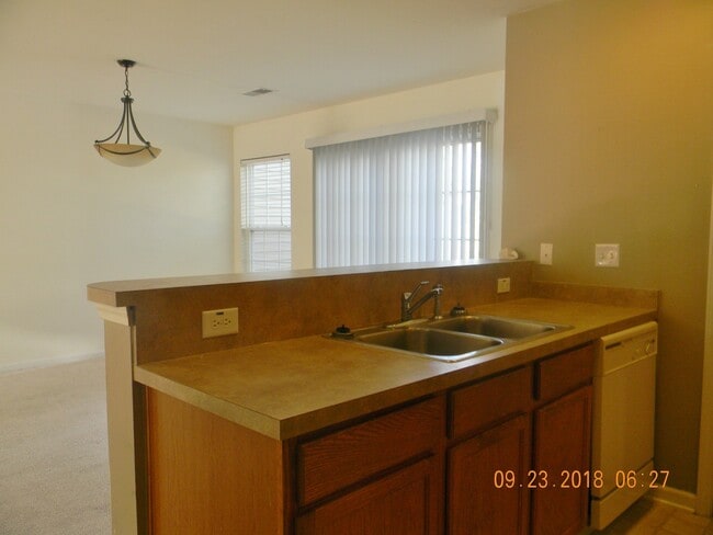 Building Photo - 3 bedroom townhome in Wescott Plantation-Master on 1st floor