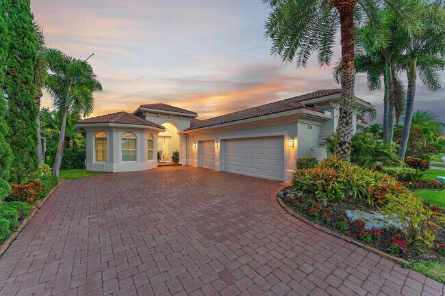 Building Photo - 236 Carina Dr