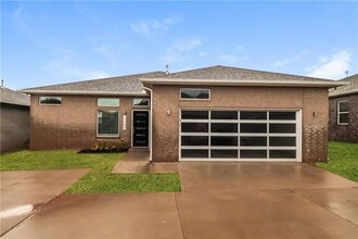 Building Photo - 11233 Paradise Out Ln